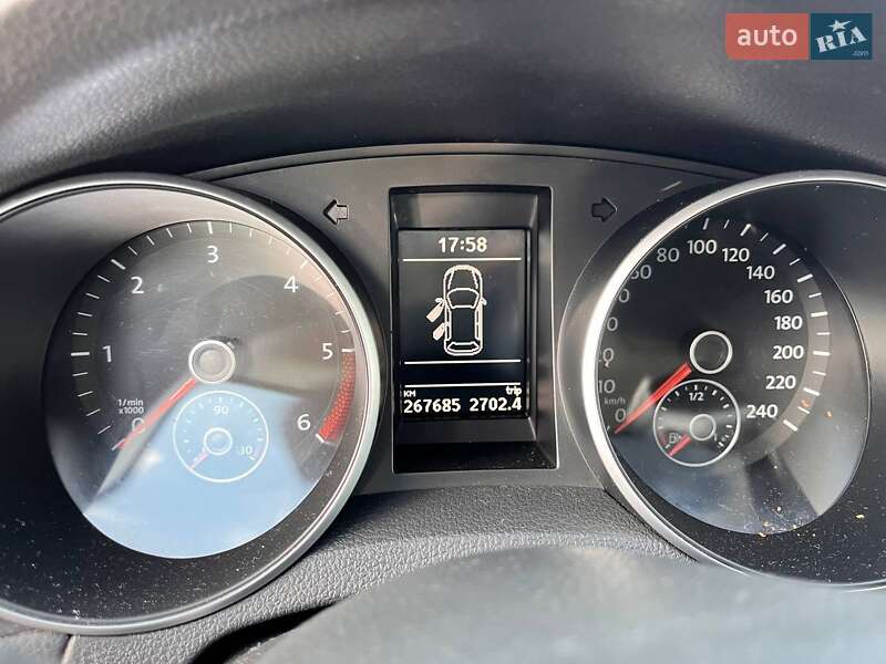 Універсал Volkswagen Golf 2013 в Львові