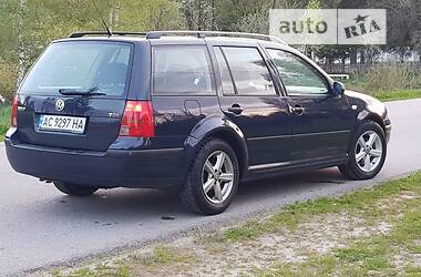 Універсал Volkswagen Golf 2001 в 