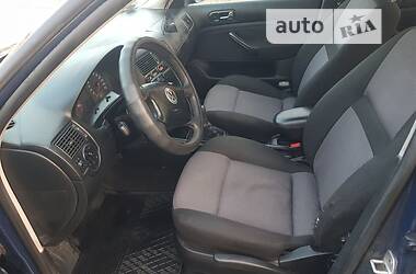 Універсал Volkswagen Golf 2001 в 