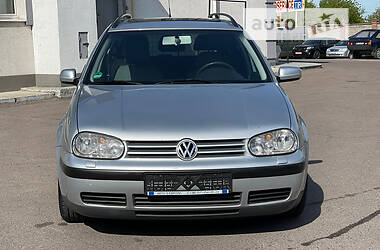 Универсал Volkswagen Golf 2003 в 