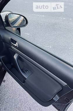 Универсал Volkswagen Golf 2012 в 