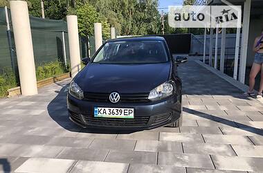 Хэтчбек Volkswagen Golf 2012 в Киеве