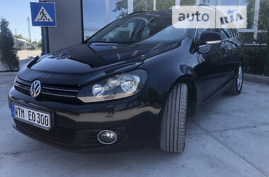 Универсал Volkswagen Golf 2010 в Каменец-Подольском