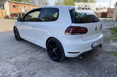 Купе Volkswagen Golf 2009 в 