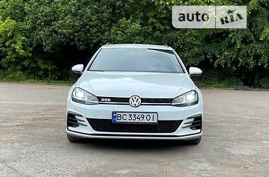 Універсал Volkswagen Golf 2017 в Львові