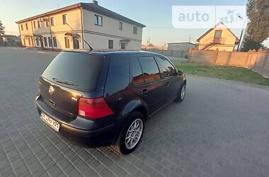 Хэтчбек Volkswagen Golf 1998 в Заречном