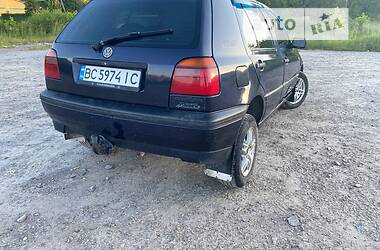 Хетчбек Volkswagen Golf 1994 в Турці