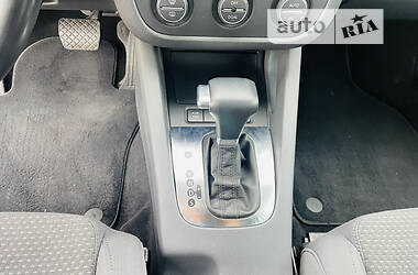 Универсал Volkswagen Golf 2009 в 