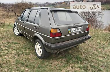 Хэтчбек Volkswagen Golf 1987 в Кропивницком