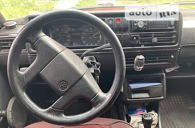 Хэтчбек Volkswagen Golf 1986 в 
