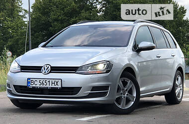 Універсал Volkswagen Golf 2014 в Дрогобичі