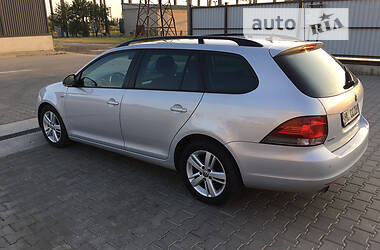 Универсал Volkswagen Golf 2012 в Рожище