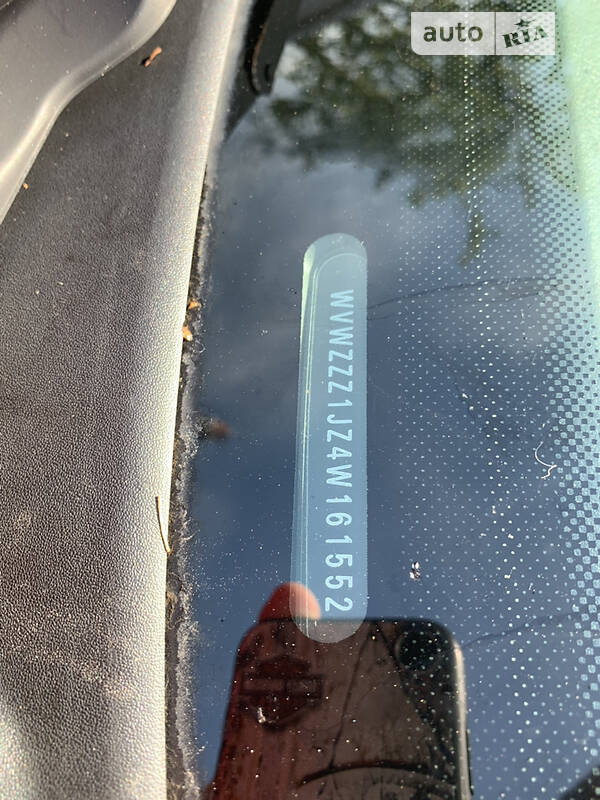 Универсал Volkswagen Golf 2004 в Житомире