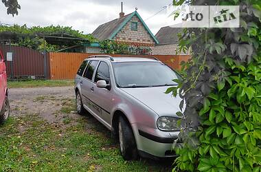 Універсал Volkswagen Golf 2003 в Ладижині