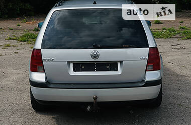Универсал Volkswagen Golf 2000 в 