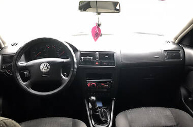 Универсал Volkswagen Golf 2003 в Городке