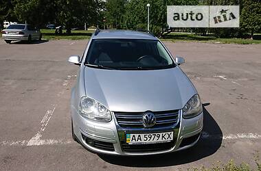 Универсал Volkswagen Golf 2008 в Киеве