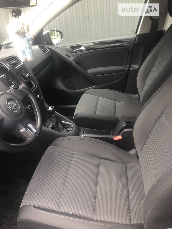 Хетчбек Volkswagen Golf 2008 в Хмельницькому