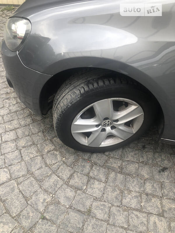 Хетчбек Volkswagen Golf 2008 в Хмельницькому