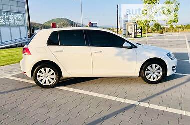 Хэтчбек Volkswagen Golf 2014 в Мукачево