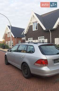 Універсал Volkswagen Golf 2008 в Києві