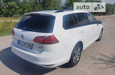 Універсал Volkswagen Golf 2016 в 