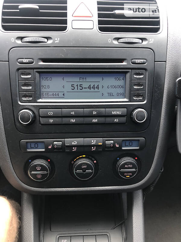 Хэтчбек Volkswagen Golf 2004 в Коломые