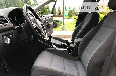 Универсал Volkswagen Golf 2011 в 