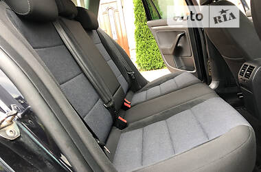 Универсал Volkswagen Golf 2011 в 