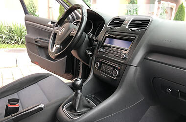Универсал Volkswagen Golf 2011 в 