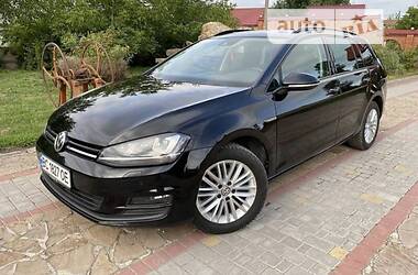 Универсал Volkswagen Golf 2014 в Львове