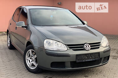 Хэтчбек Volkswagen Golf 2008 в 