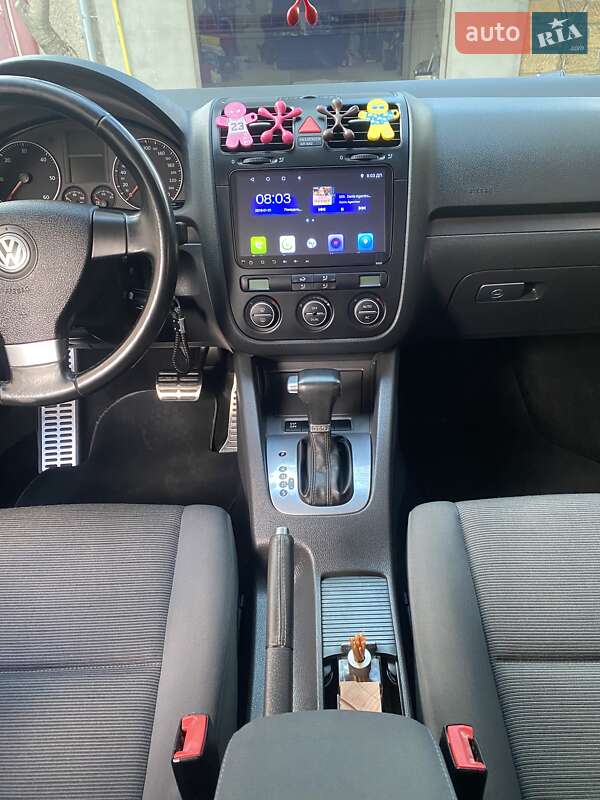 Хетчбек Volkswagen Golf 2008 в Миколаєві