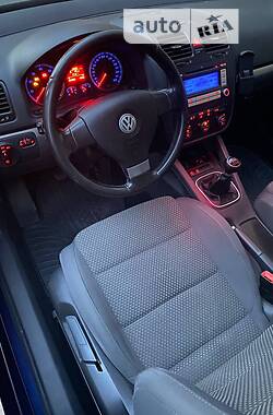 Універсал Volkswagen Golf 2008 в Ладижині