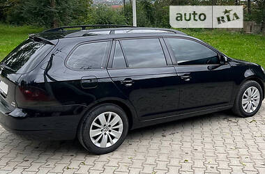 Універсал Volkswagen Golf 2013 в 