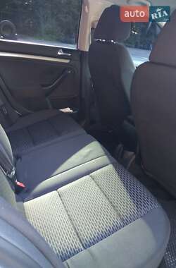 Универсал Volkswagen Golf 2010 в Львове