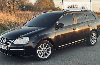 Універсал Volkswagen Golf 2008 в 