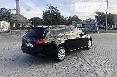 Универсал Volkswagen Golf 2013 в Мукачево