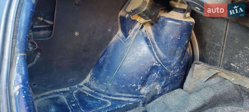 Хэтчбек Volkswagen Golf 1991 в Ивано-Франковске