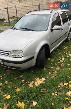 Универсал Volkswagen Golf 1999 в Киеве