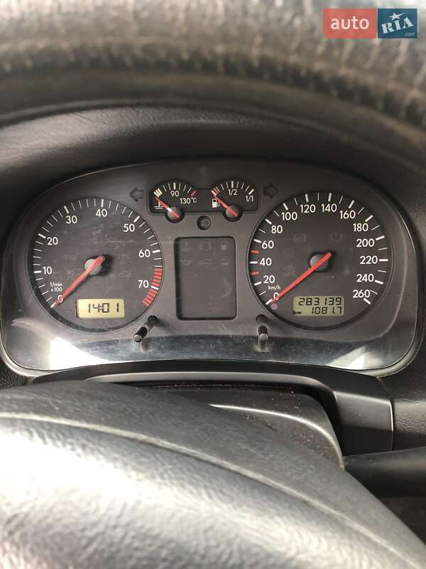 Універсал Volkswagen Golf 1999 в Києві