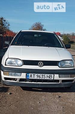 Хетчбек Volkswagen Golf 1993 в Івано-Франківську