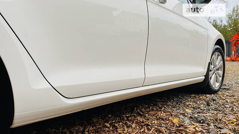Універсал Volkswagen Golf 2017 в Львові