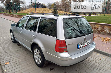 Универсал Volkswagen Golf 2003 в Могилев-Подольске