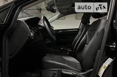 Хетчбек Volkswagen Golf 2020 в 