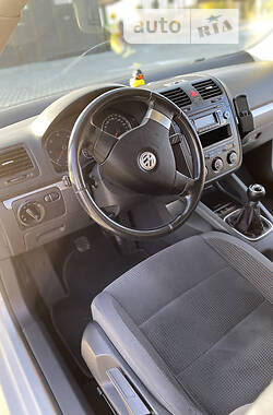 Універсал Volkswagen Golf 2009 в Броварах