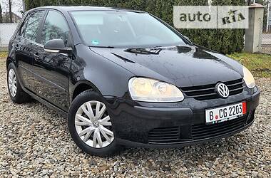 Седан Volkswagen Golf 2009 в Ивано-Франковске