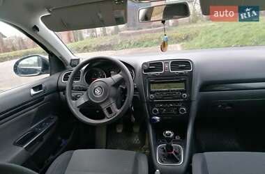 Універсал Volkswagen Golf 2010 в Самборі