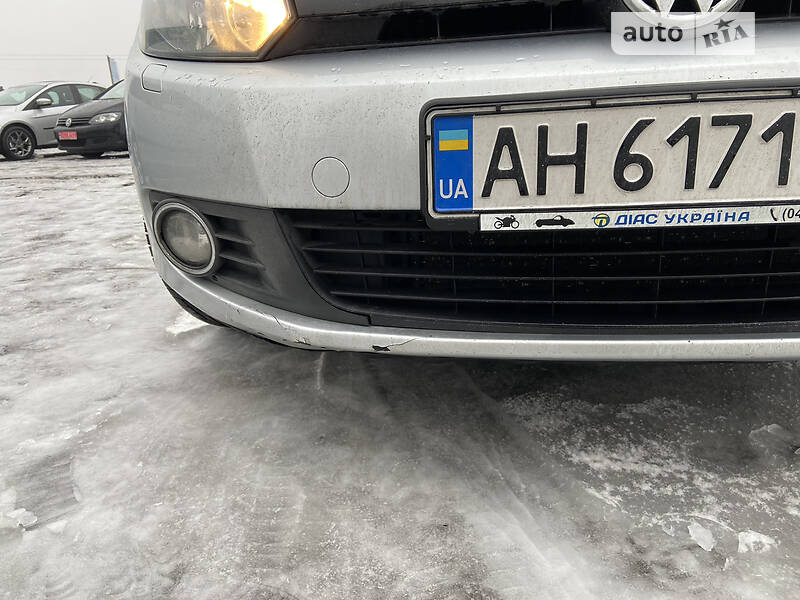 Універсал Volkswagen Golf 2010 в Києві