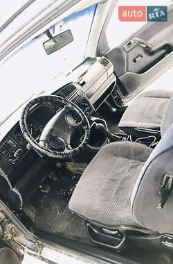 Седан Volkswagen Golf 1993 в 